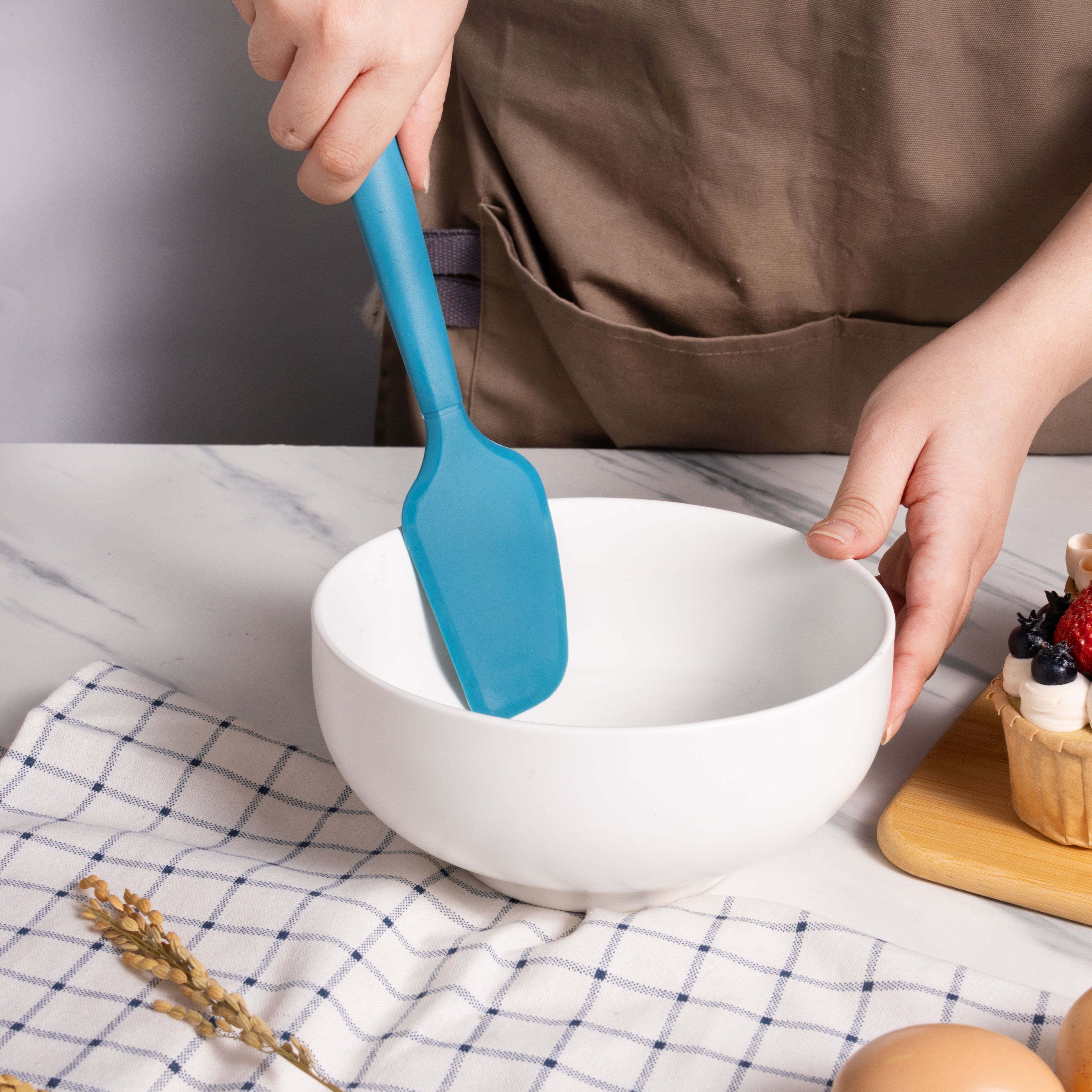 Heavy Duty Silicone Food- Grade Blue 10.55" L Kitchen Spatula - Heavy Duty Stainless Steel Kitchen Shears Detail