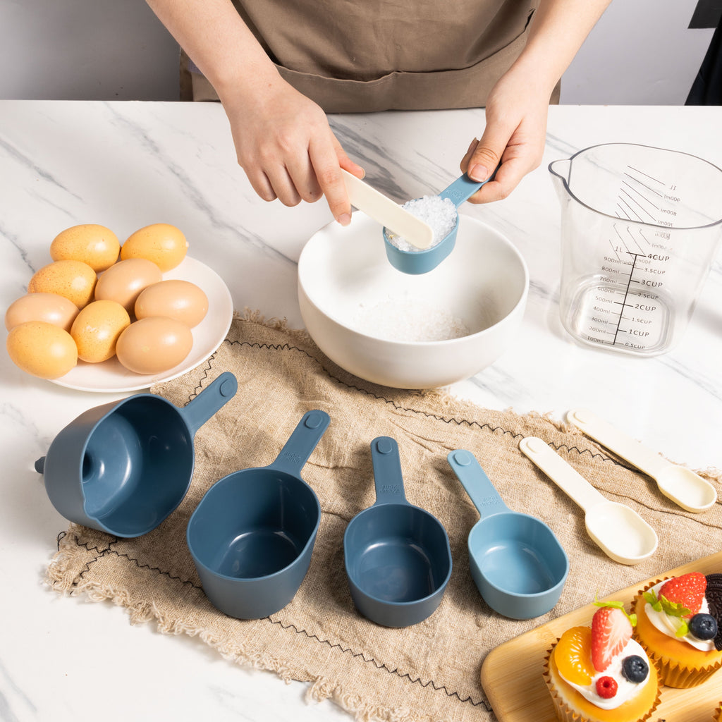 Ergonomic Manual 9-Piece Stackable Measuring Set Kitchen Tools for Cooking, 7.48" L, Blue - Multi-Functional Manual Food Chopper & Slicer Detail